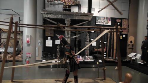 国立民族博物館