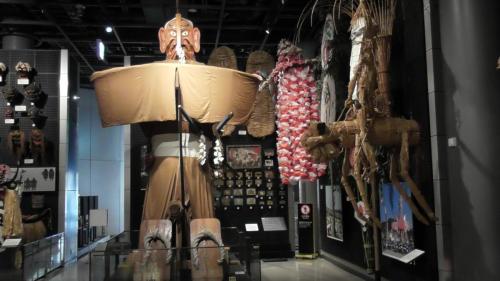 国立民族博物館